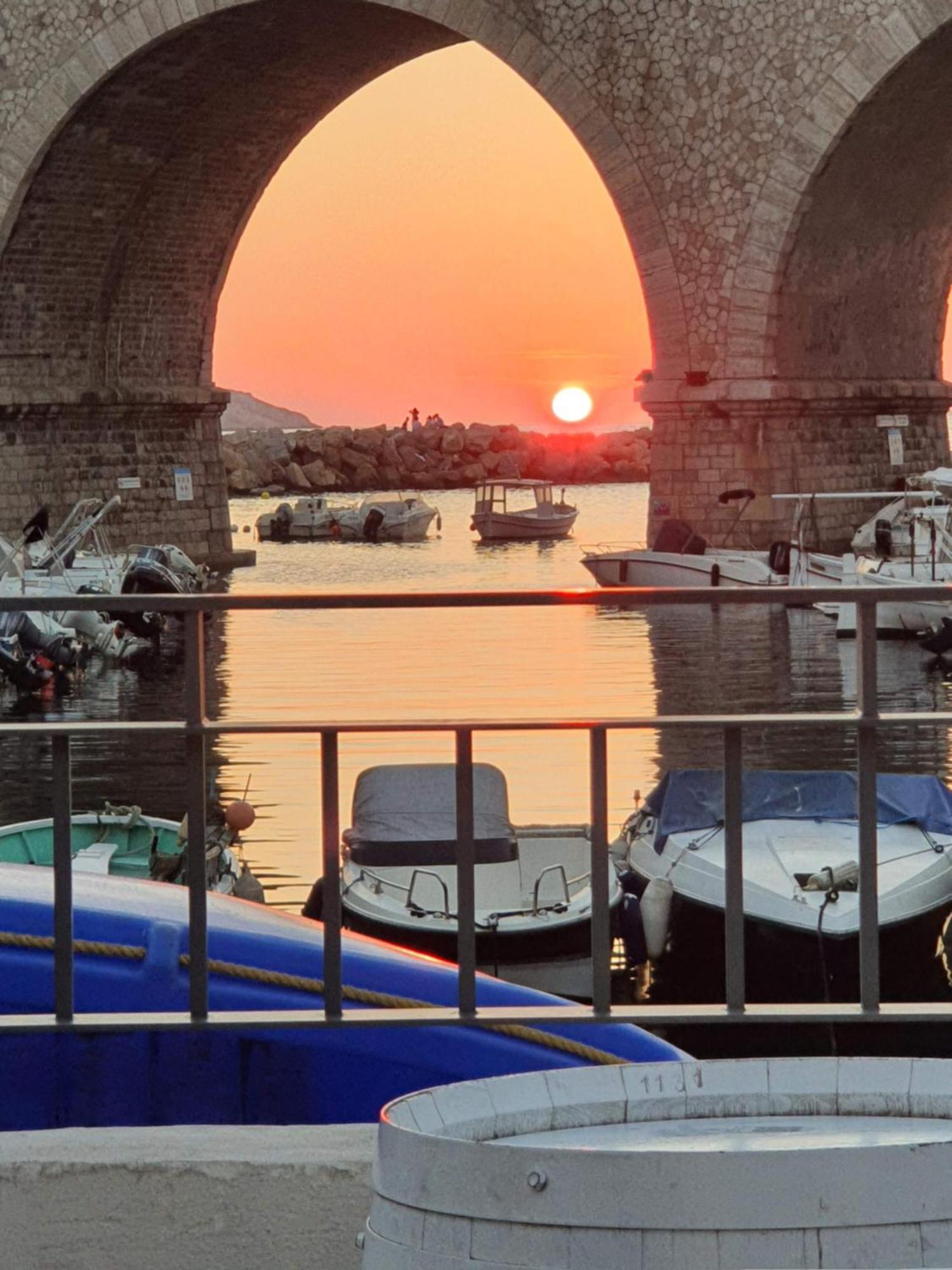 "La Baigneuse" Vallon Des Auffes 마르세유 외부 사진